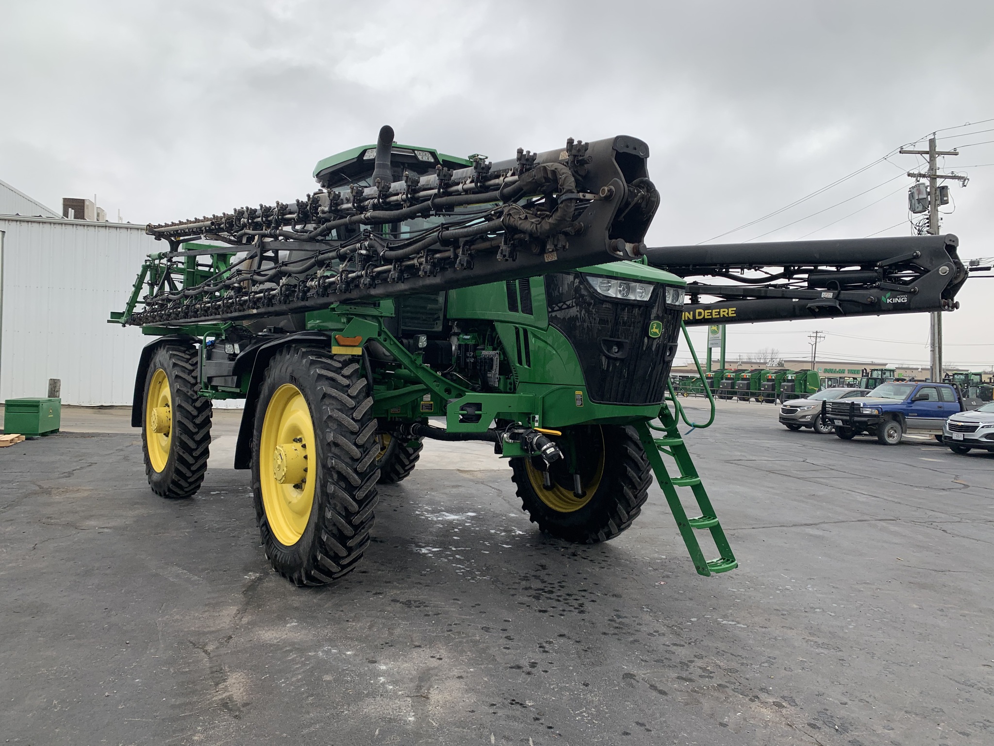  2022 John Deere 616R at Heritage Tractor in Lamar, MO