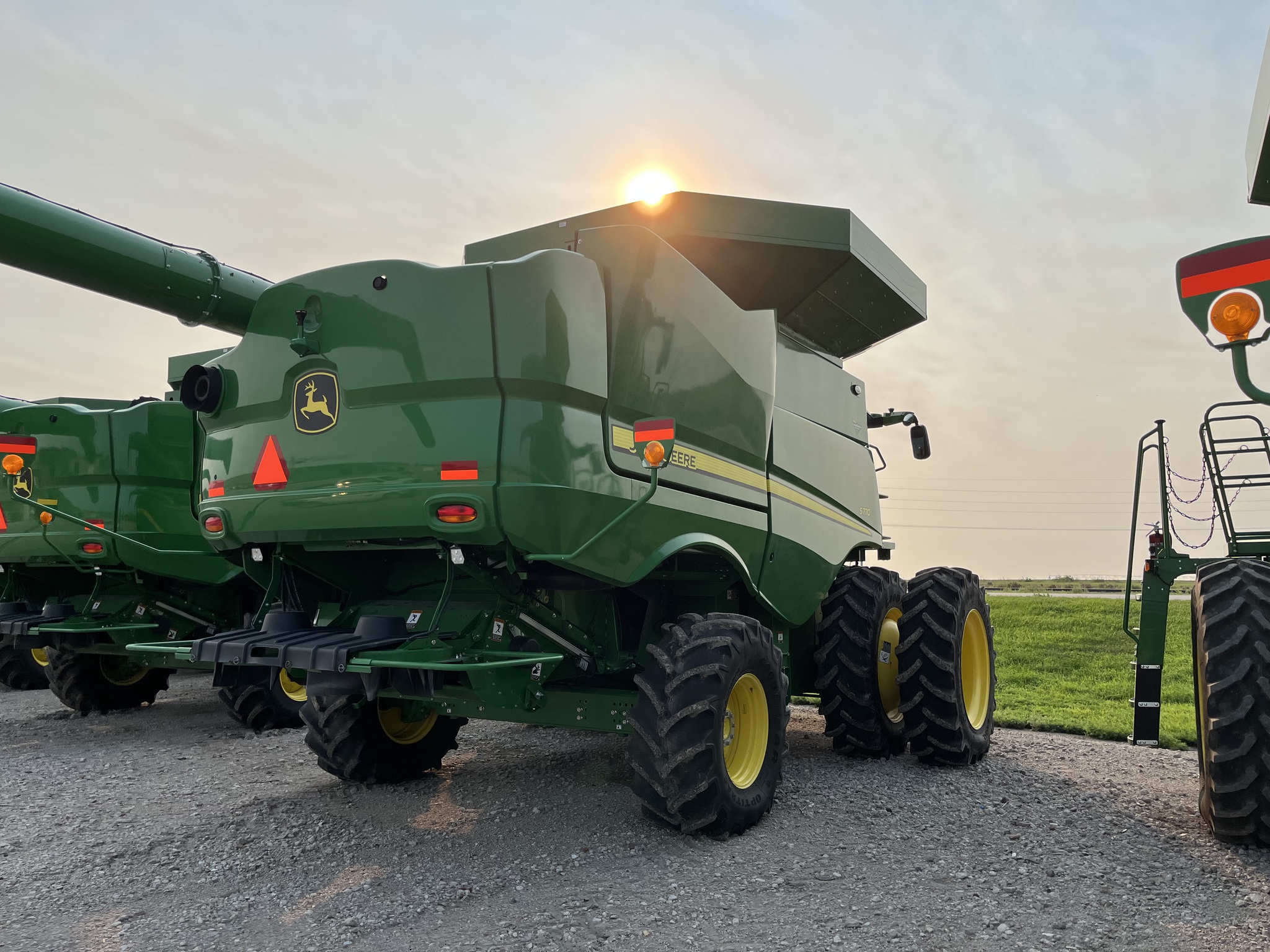 2024 John Deere S770 Image 3