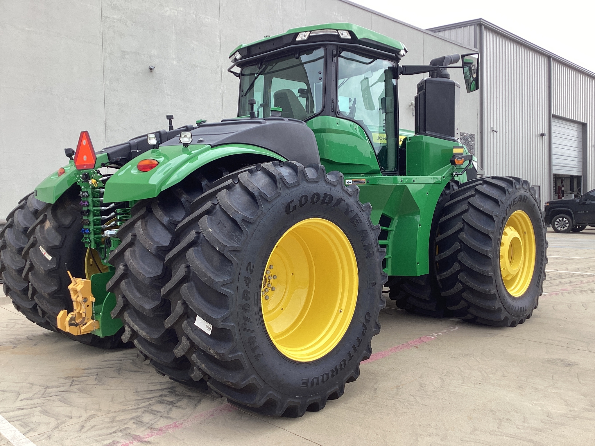 2024 John Deere 9R 590 Image 6