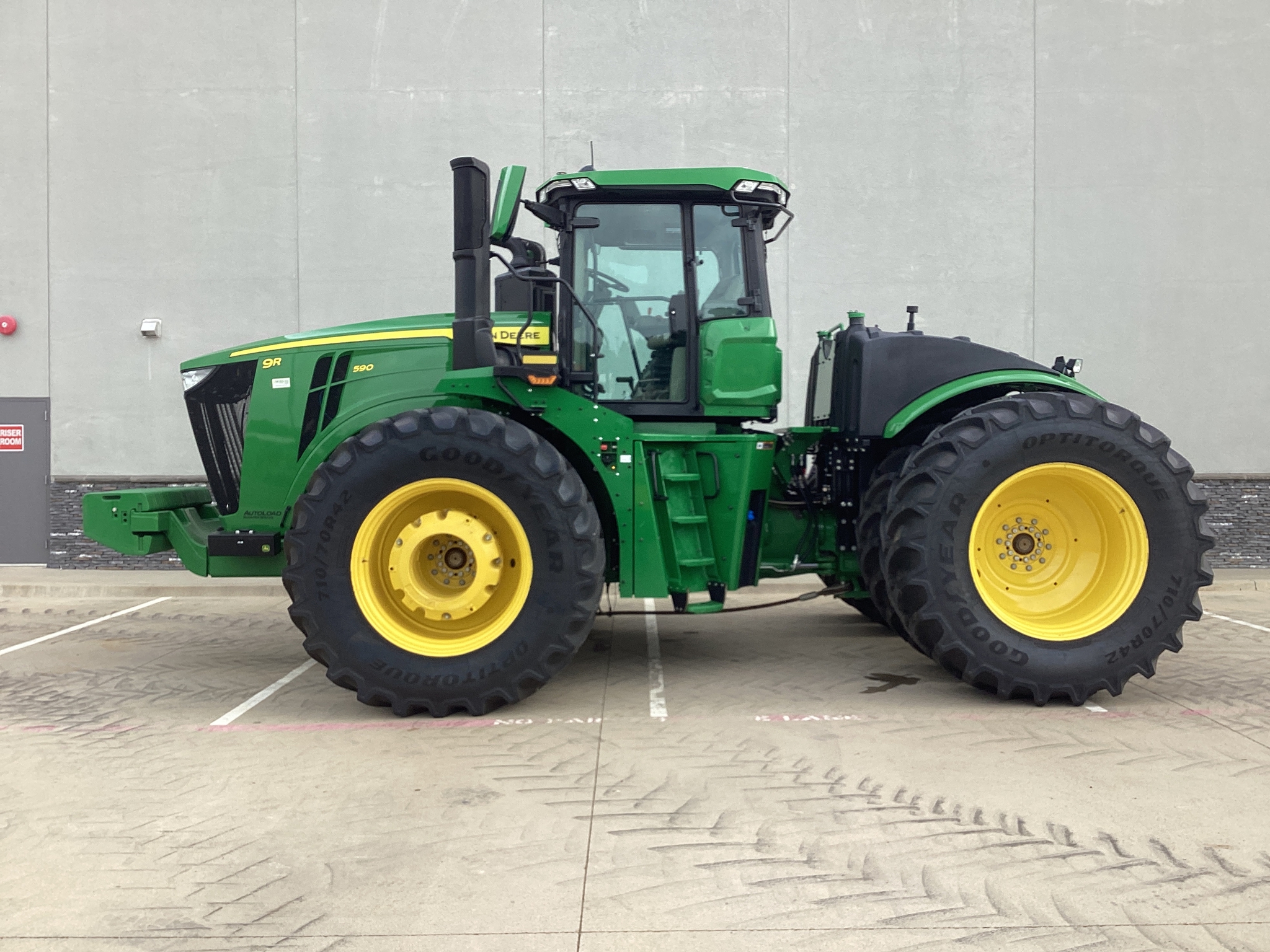2024 John Deere 9R 590 Image 1
