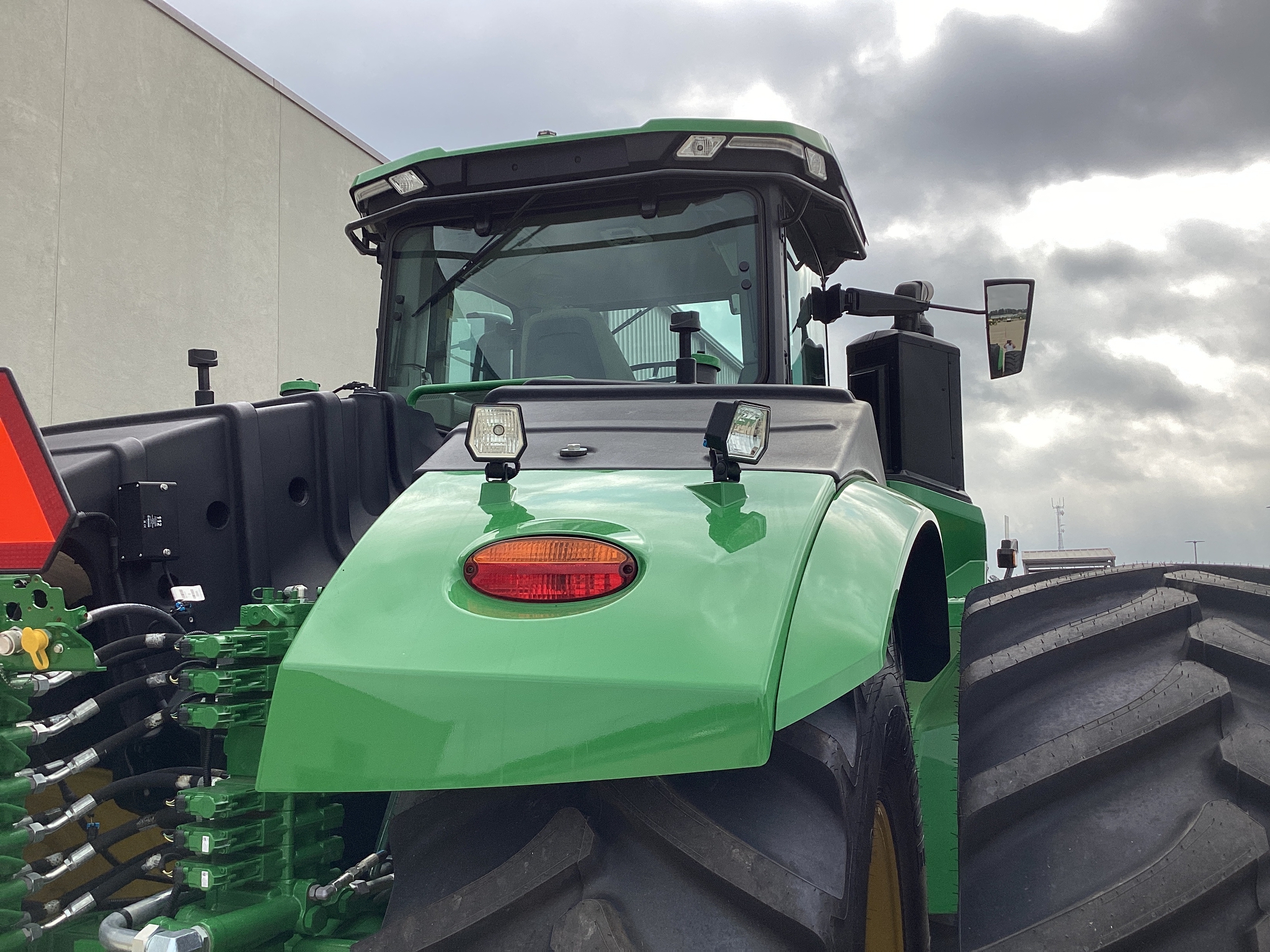 2024 John Deere 9R 590 Image 11