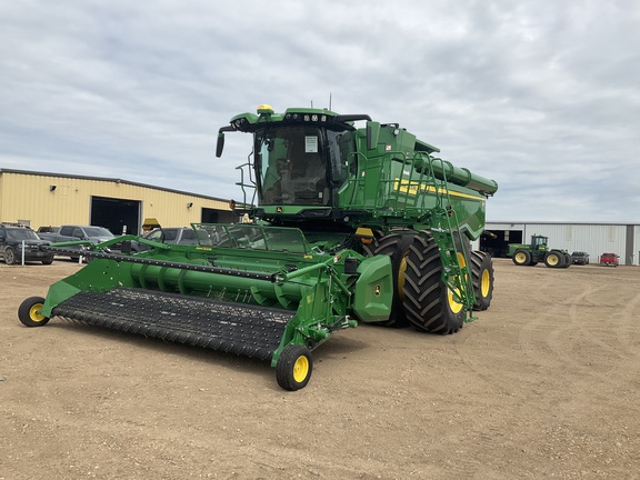 2022 John Deere X9 1100