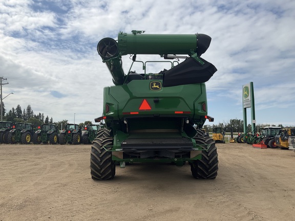 2022 John Deere X9 1100