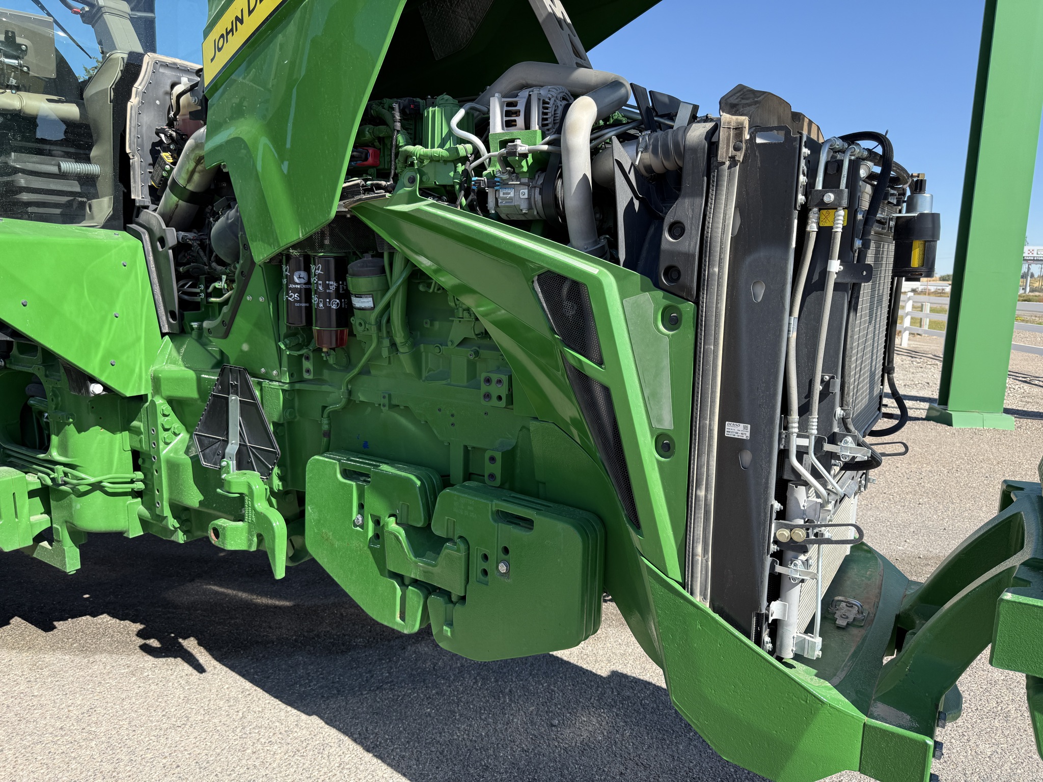 2022 John Deere 8RT 370 Image 25