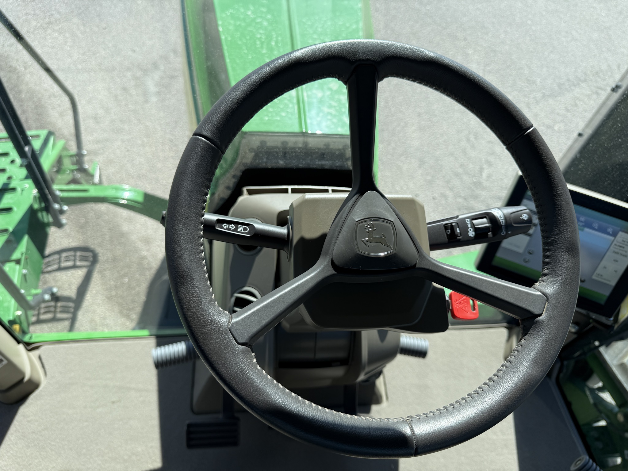 2022 John Deere 8RT 370 Image 11