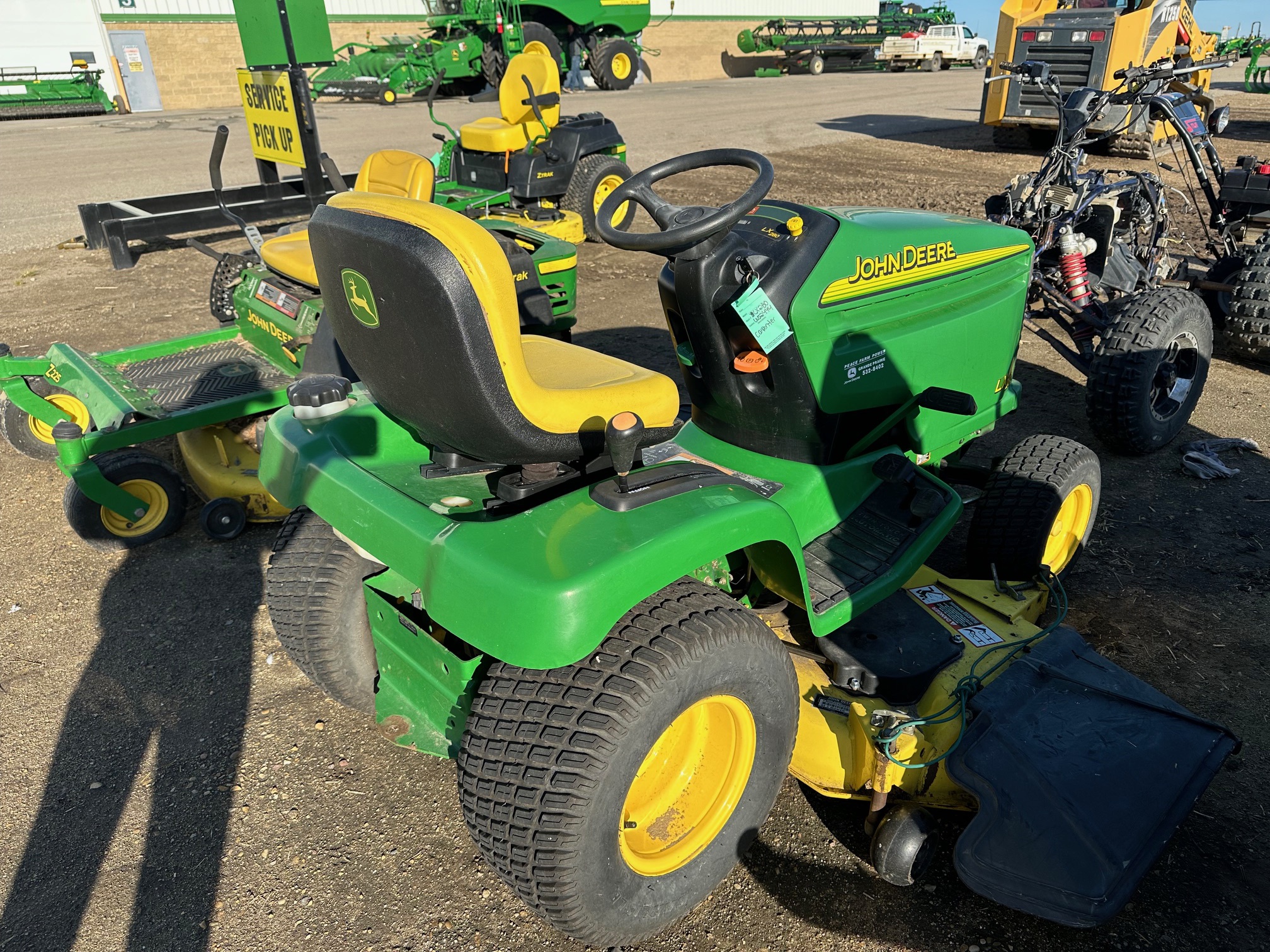 2004 John Deere LX280 Image 5