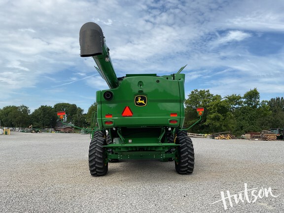 Photo of 2024 John Deere S760
