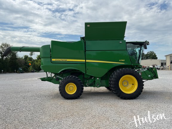 Photo of 2024 John Deere S760