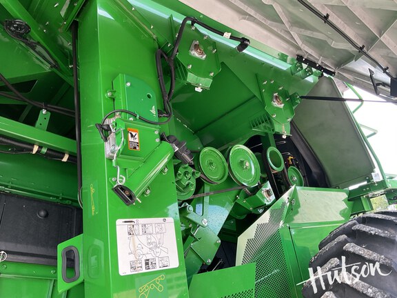 Photo of 2024 John Deere S760