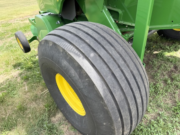 2024 John Deere 561R - Photo14