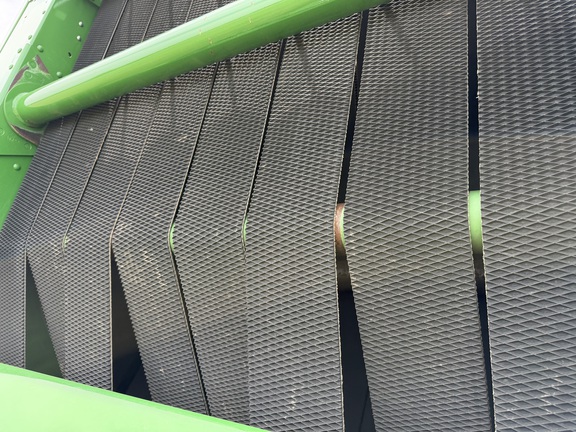 2024 John Deere 561R - Photo15