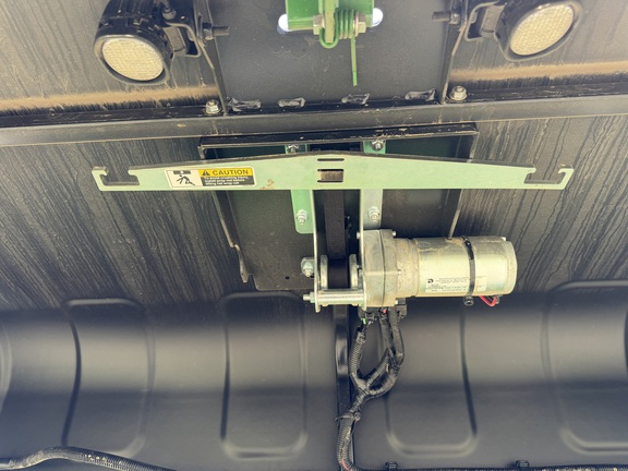 2024 John Deere 561R - Photo31