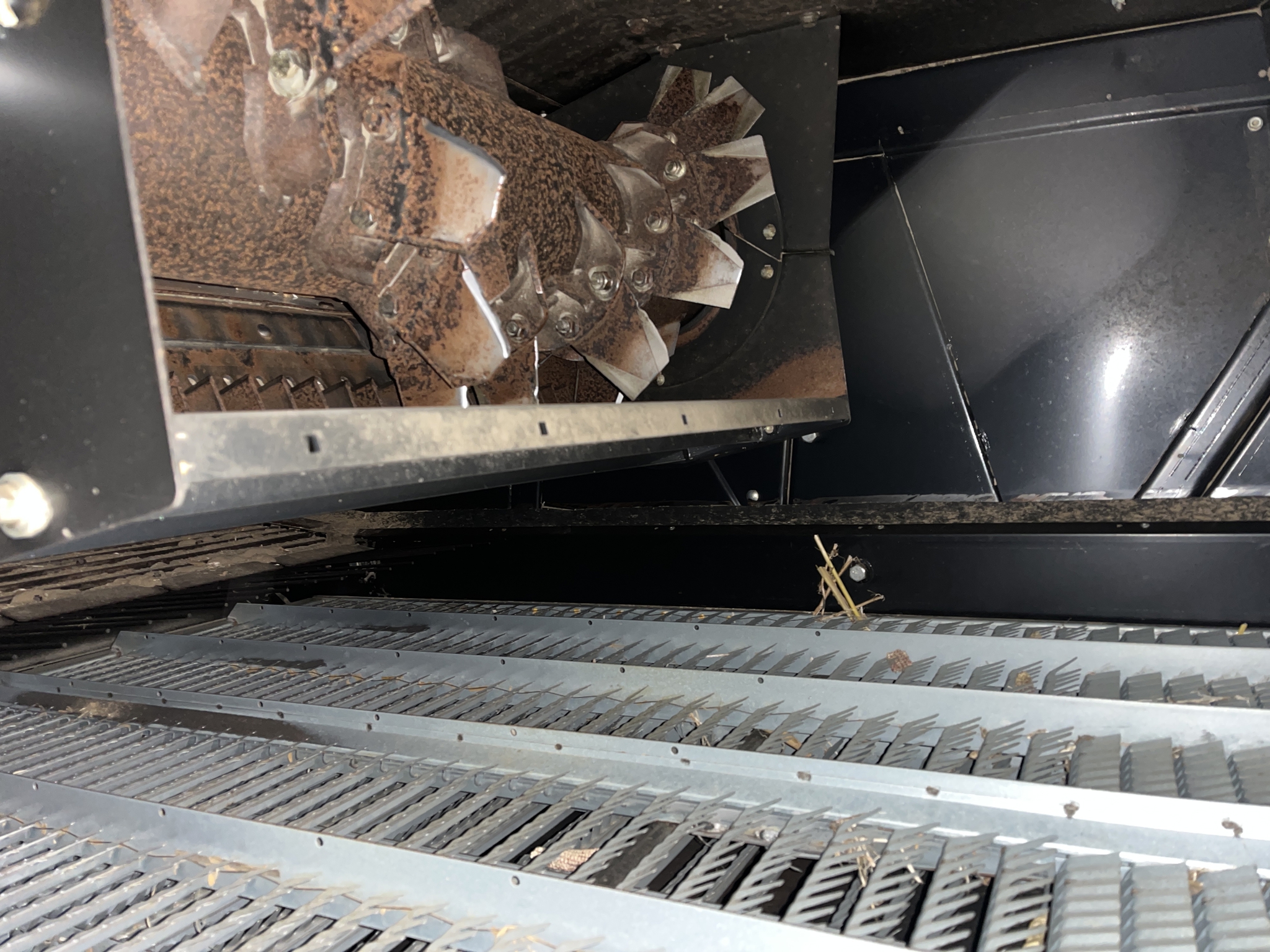 Used 2020 Case IH 7150 Combines at Koenig Equipment in Oxford, OH - PhotoXL17