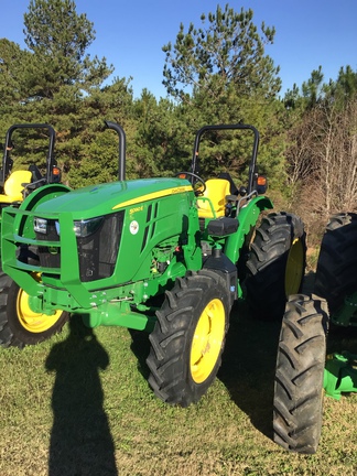 2024 John Deere 5090E Photo 4