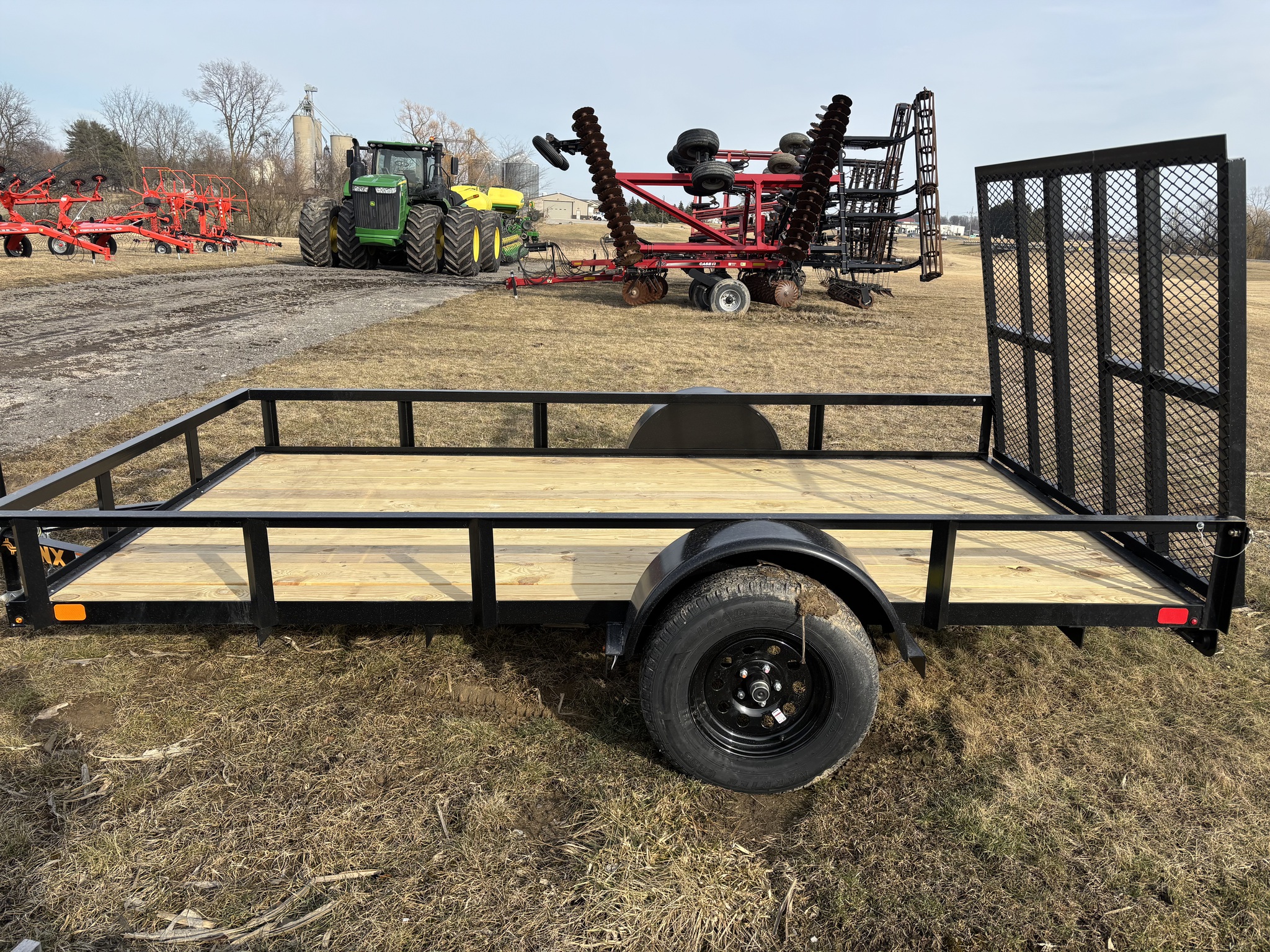 2025 Linx UT357714T 14' DECK Image 5