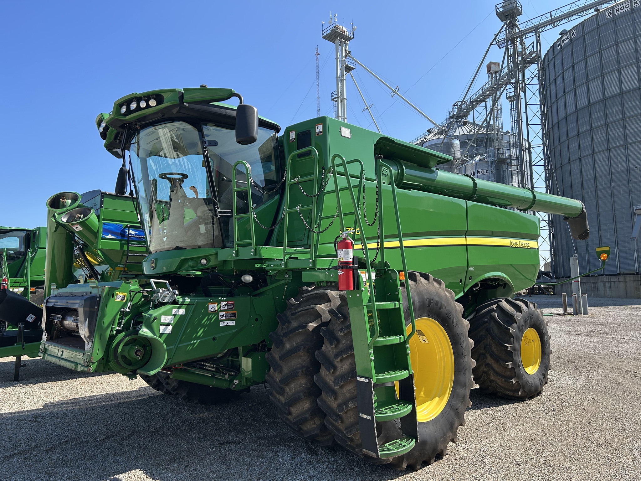  2021 John Deere S780 at Heritage Tractor in Lexington, IL