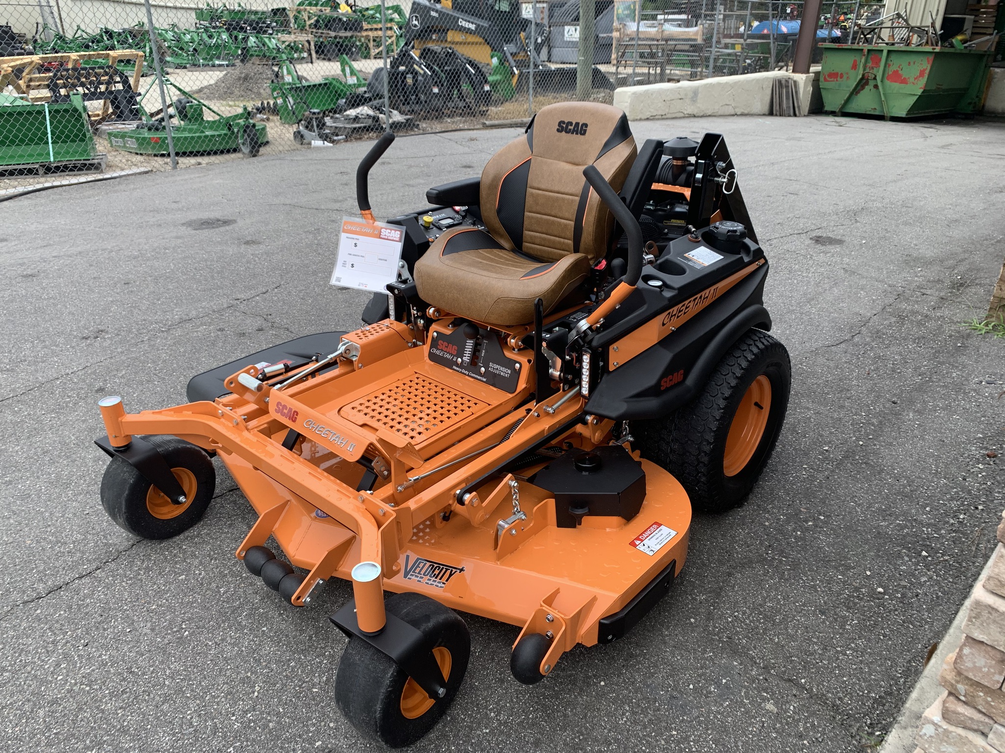 2025 Scag SCZII61V-37BVEFI Image 3