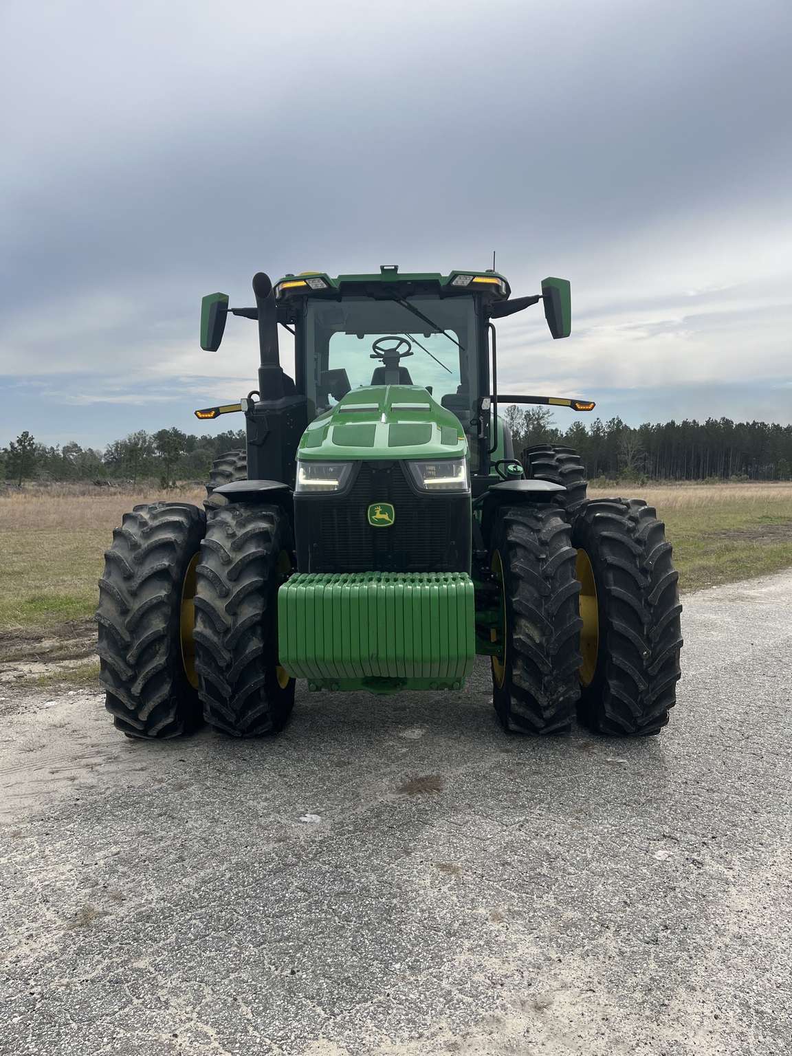 2022 John Deere 8R 340 Image 2
