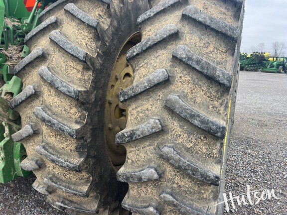 Photo of 2024 John Deere 8R 370