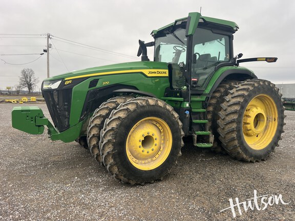 Photo of 2024 John Deere 8R 370