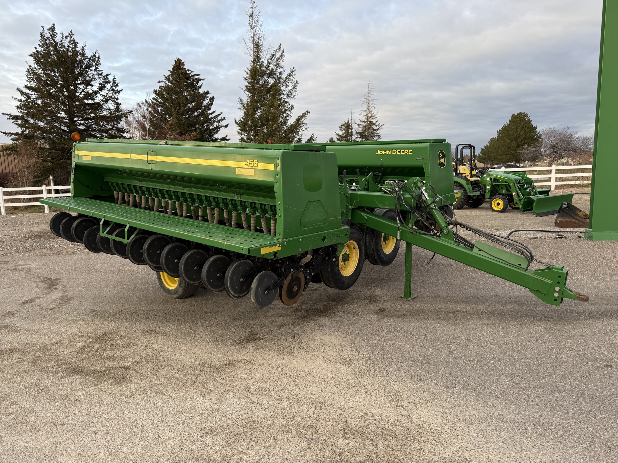 2015 John Deere 455 Image 7