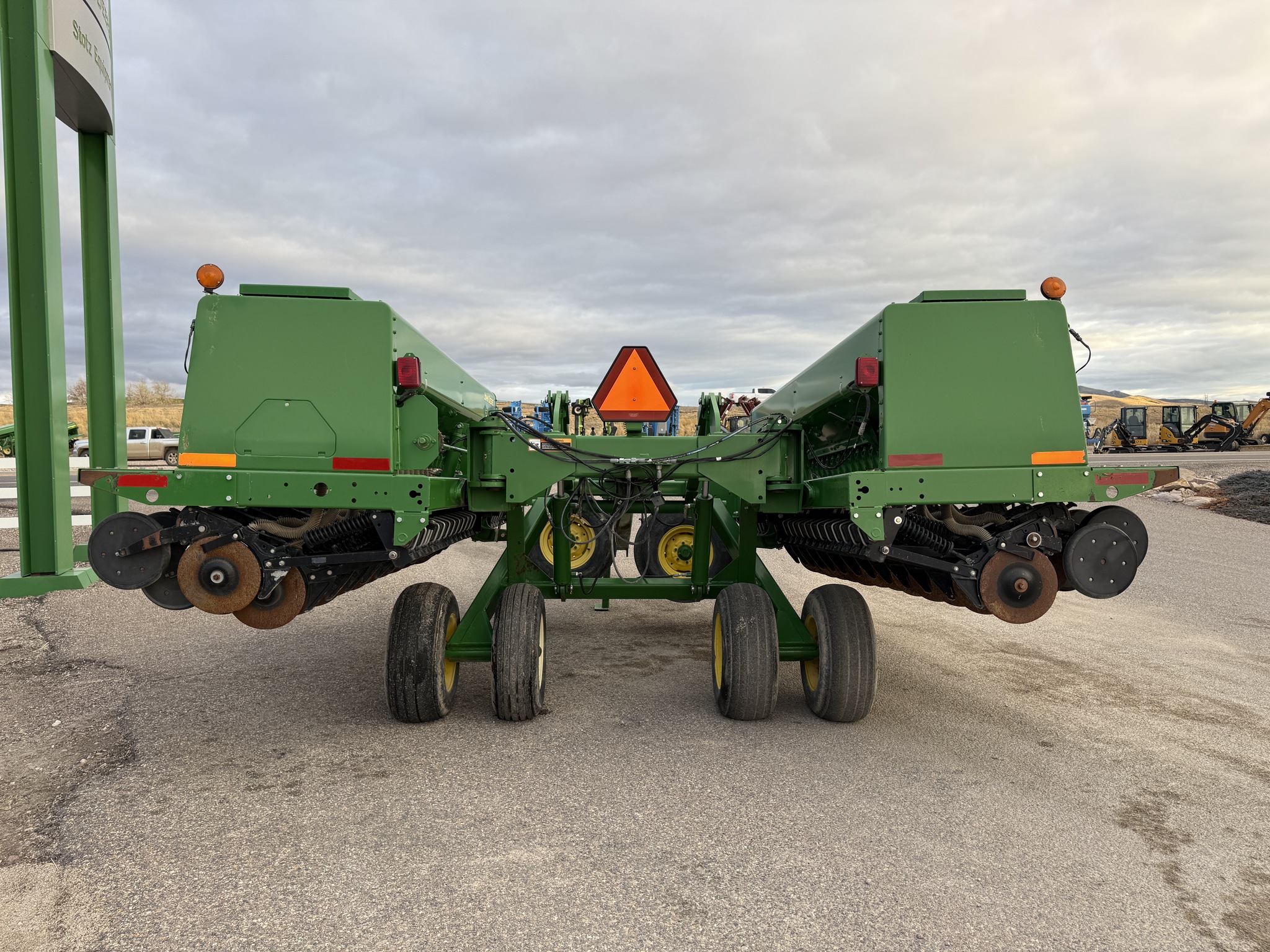 2015 John Deere 455 Image 4