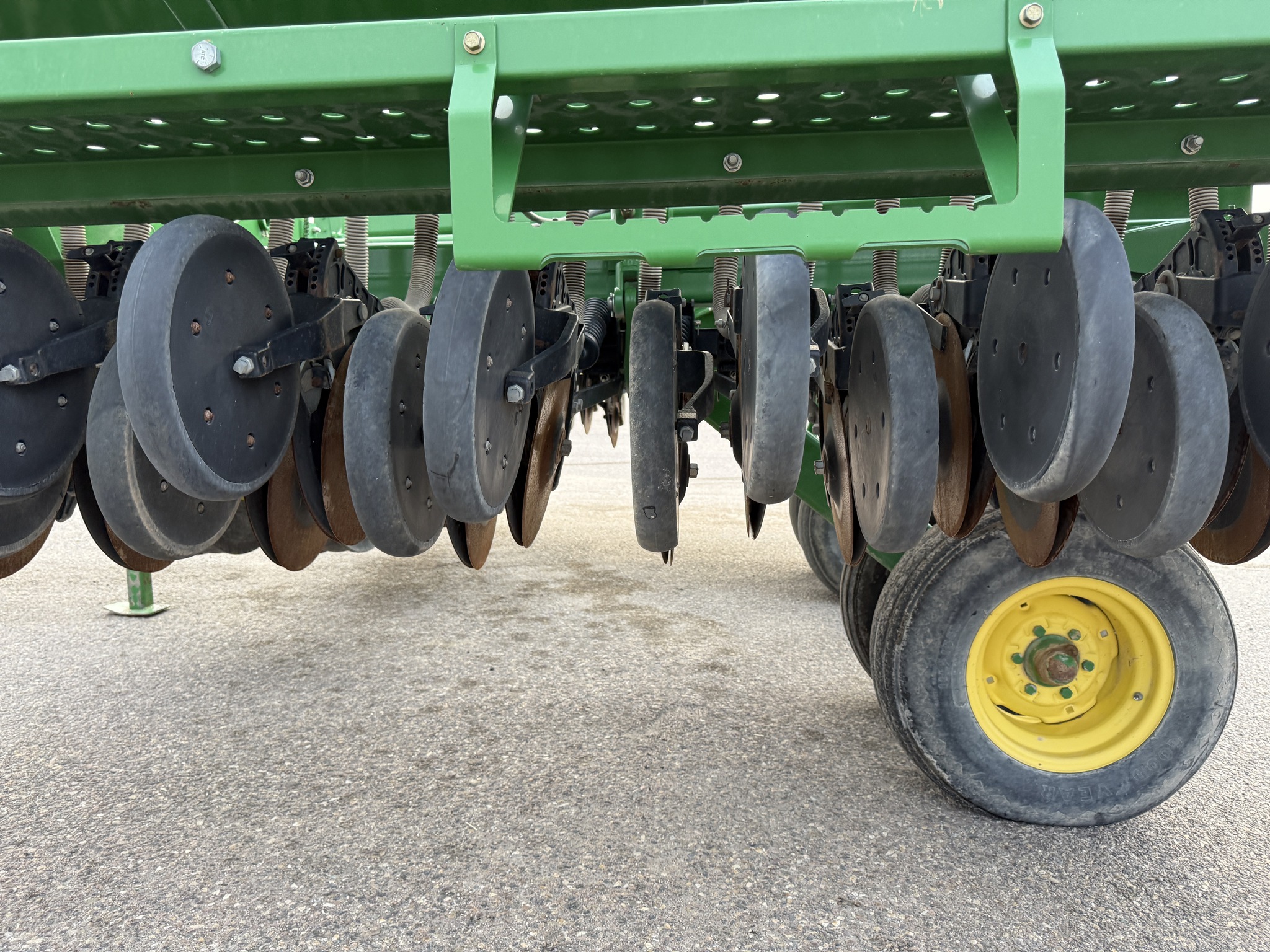 2015 John Deere 455 Image 22