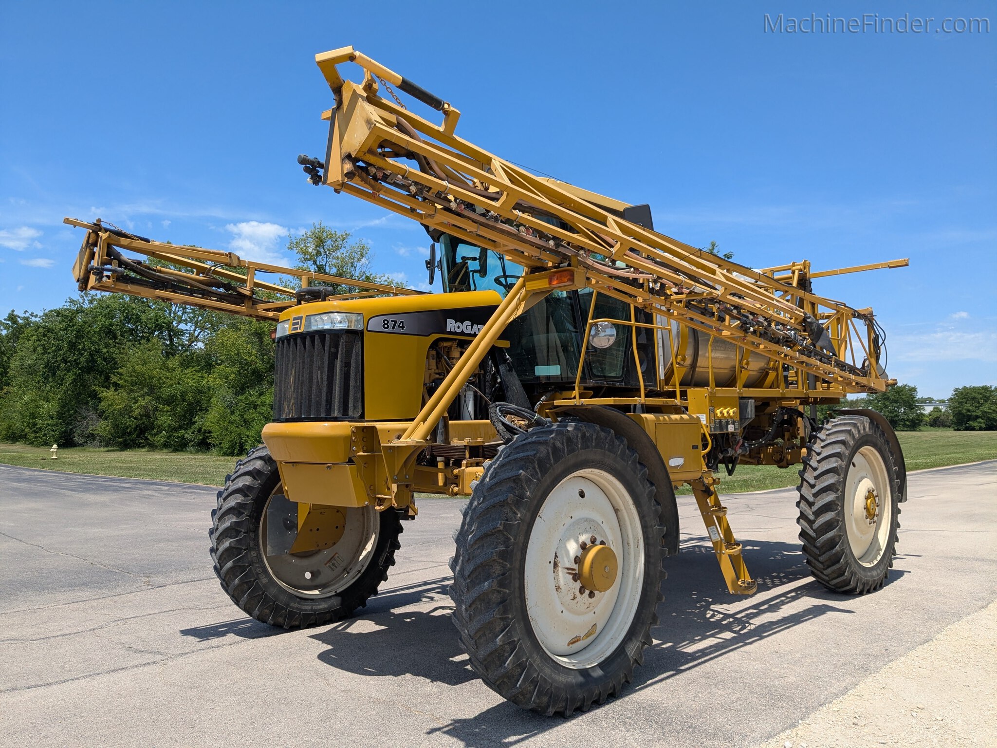 2006 RoGator 874 | Self-Propelled Sprayers | MachineFinder