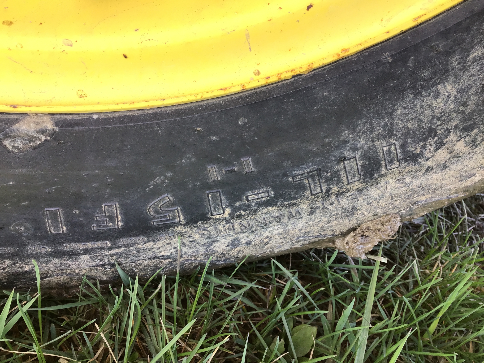 Used 2012 John Deere 2210 Field Cultivators at Koenig Equipment in Greenville, OH - PhotoXL17