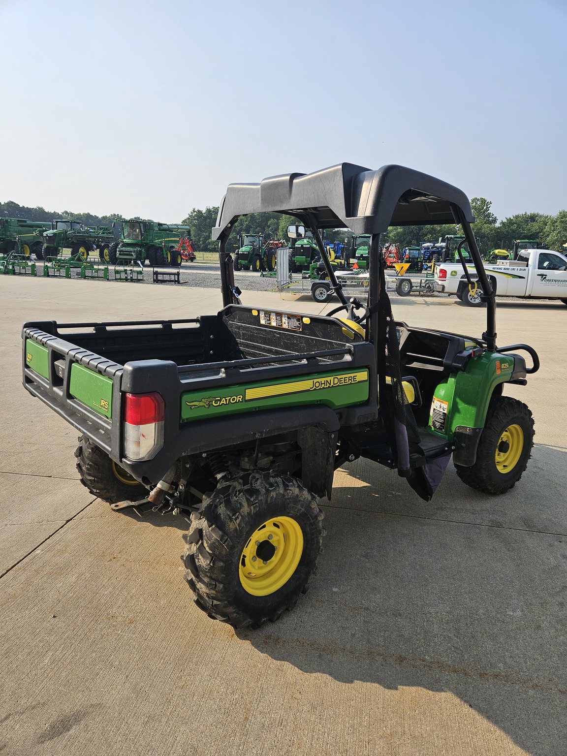 2017 John Deere XUV825I Image 5