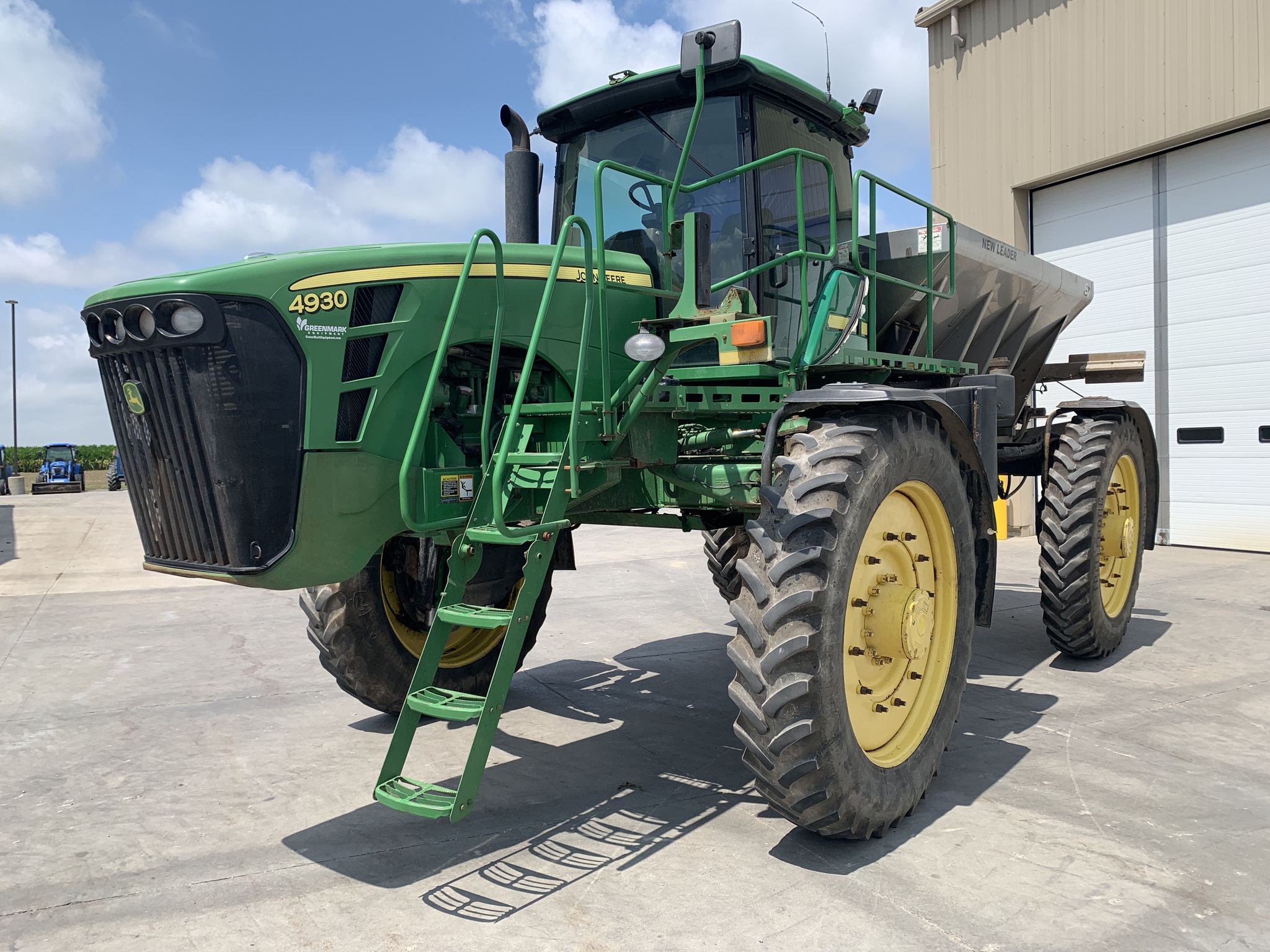 2009 John Deere 4930 Image 7