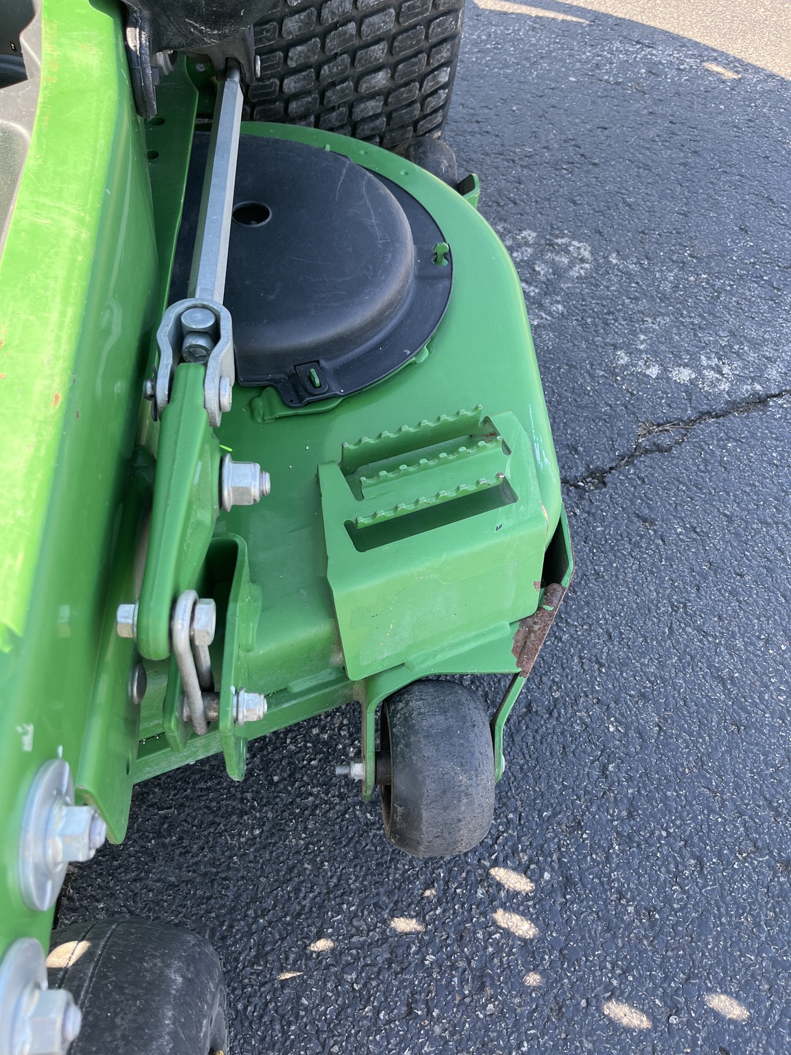 2021 John Deere Z930M Image 6