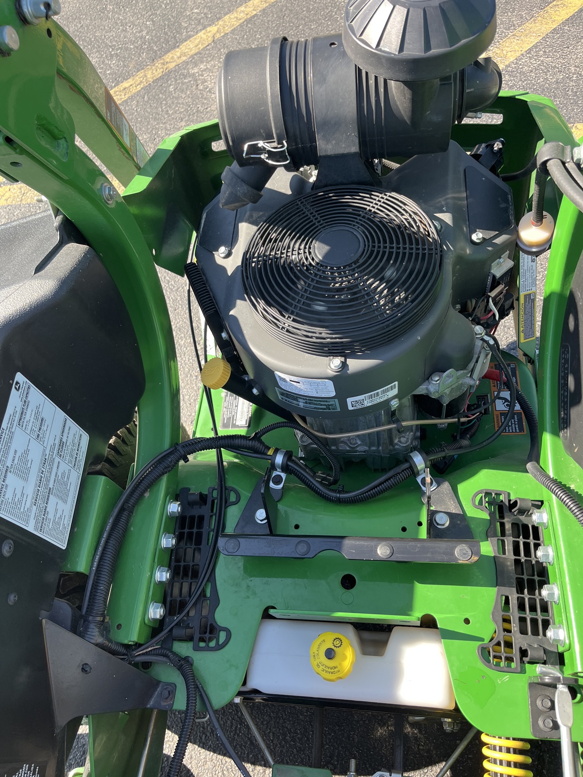 2021 John Deere Z930M Image 10