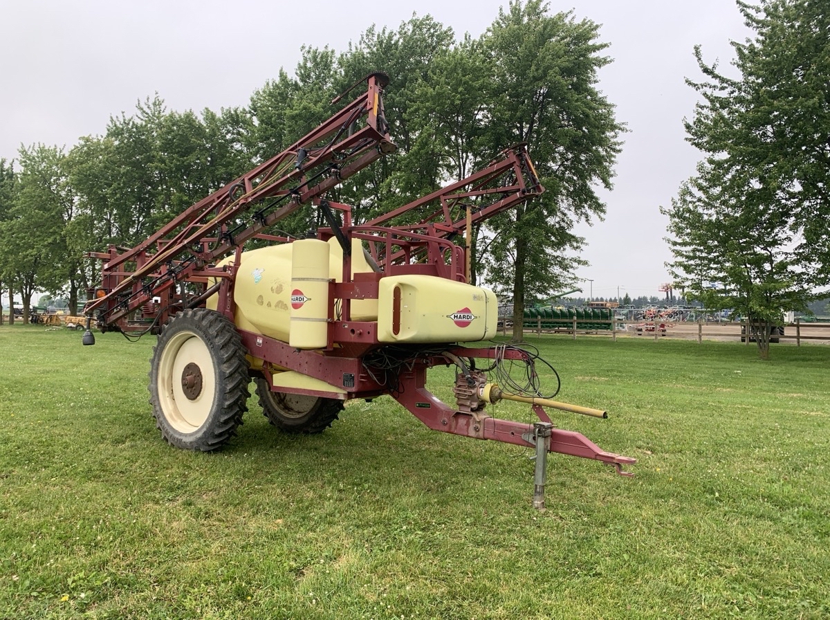 2005 Hardi cm750 Image 1