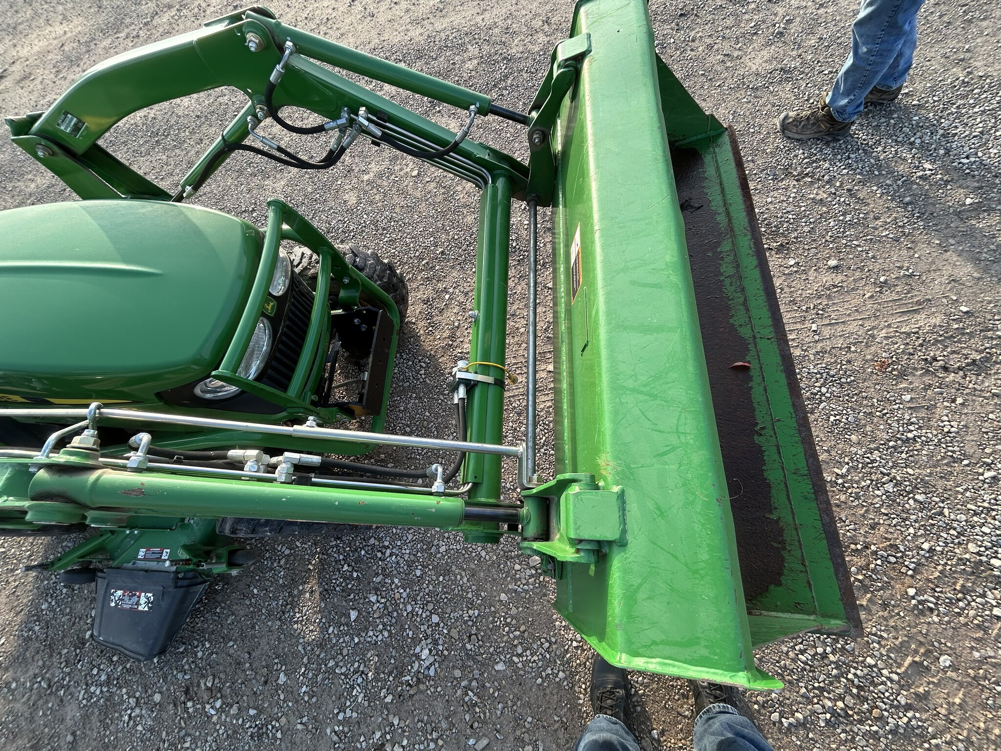 2015 John Deere 2025R Image 7