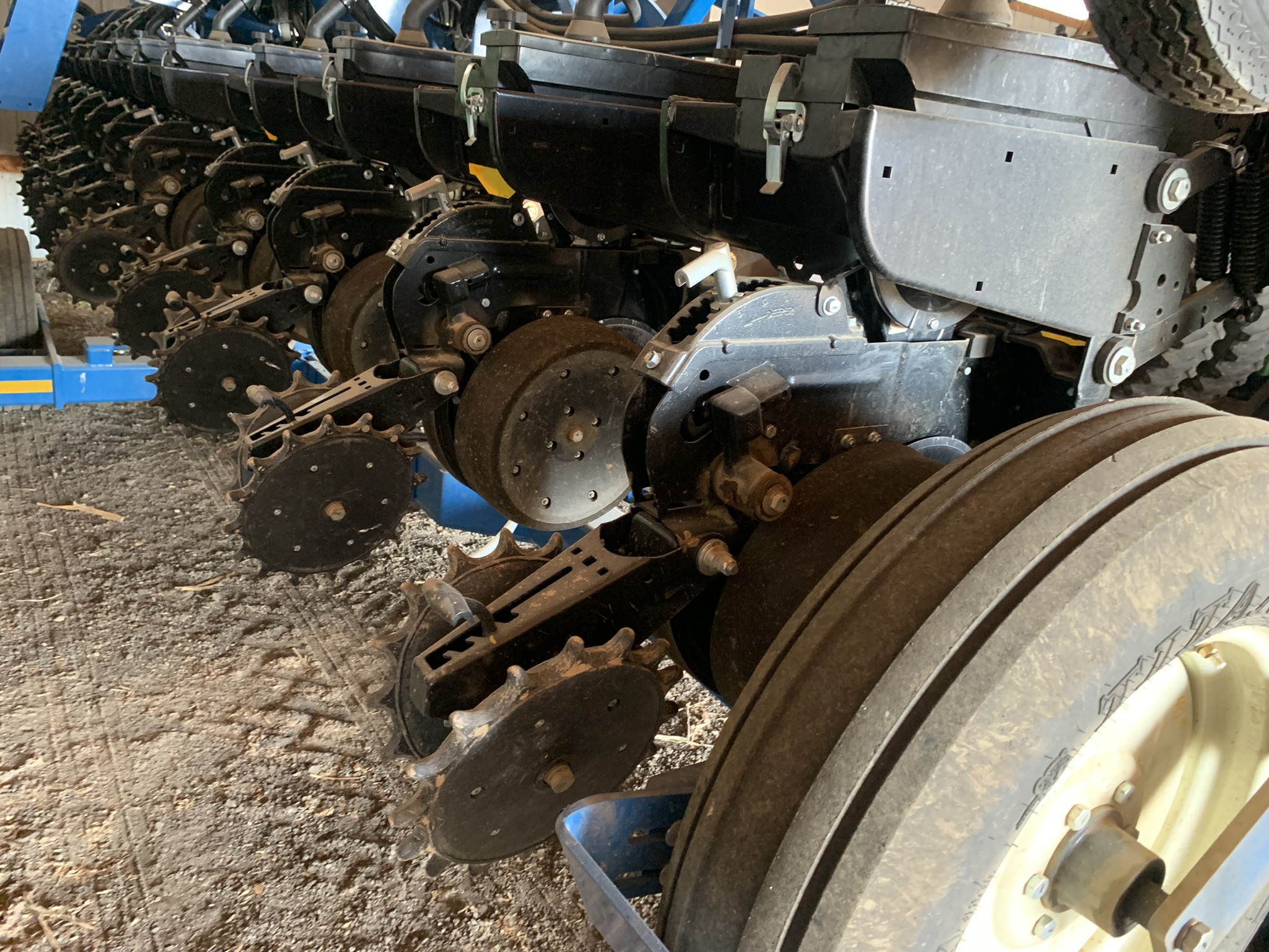 2021 Kinze 3605 Image 28