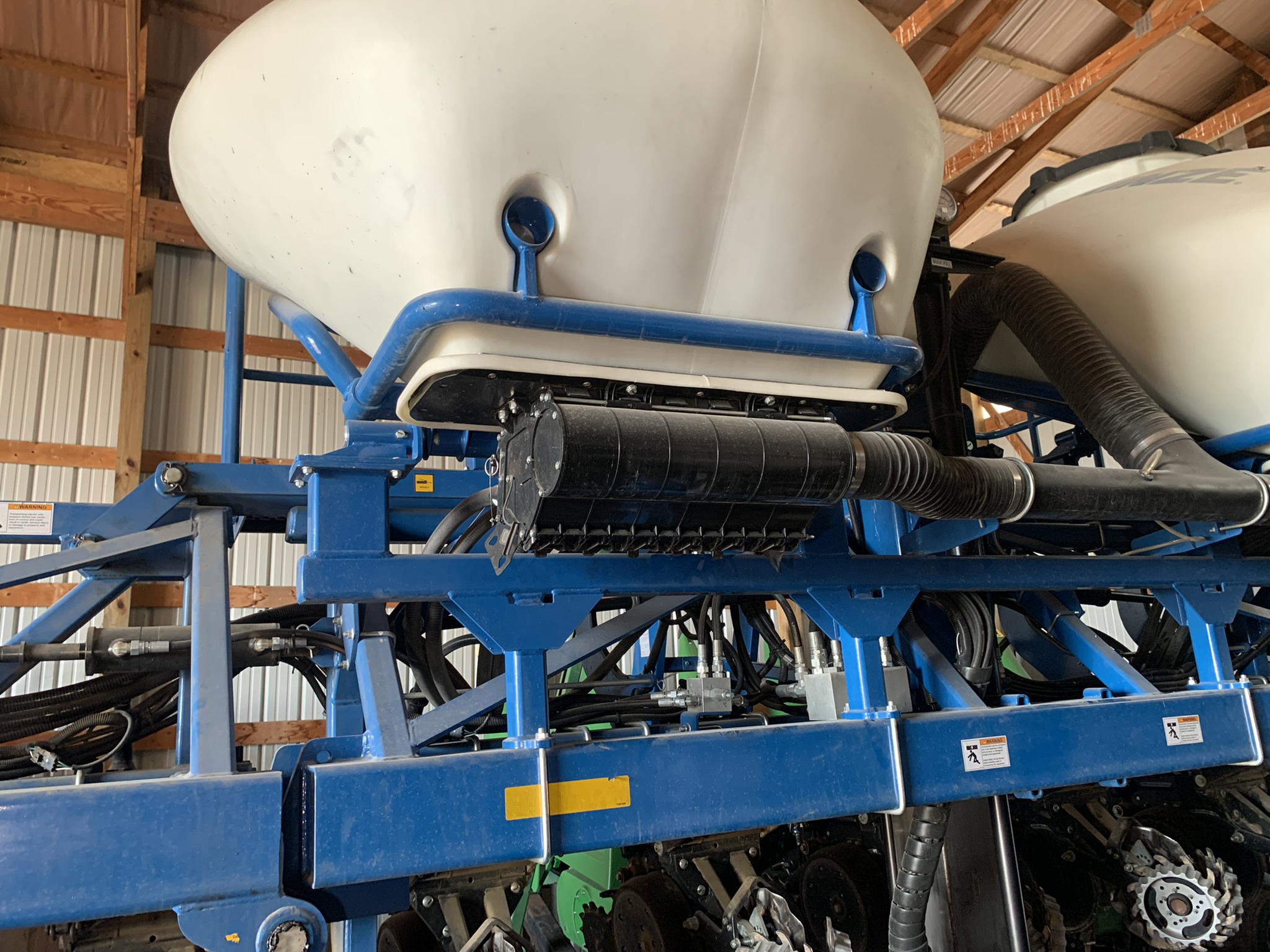 2021 Kinze 3605 Image 24