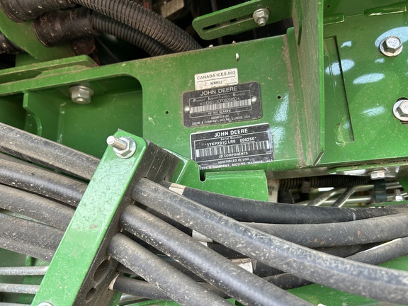 Used 2023 John Deere X9 1100 Combines at Horizon Ag & Turf in Wetaskiwin, AB - Photo6
