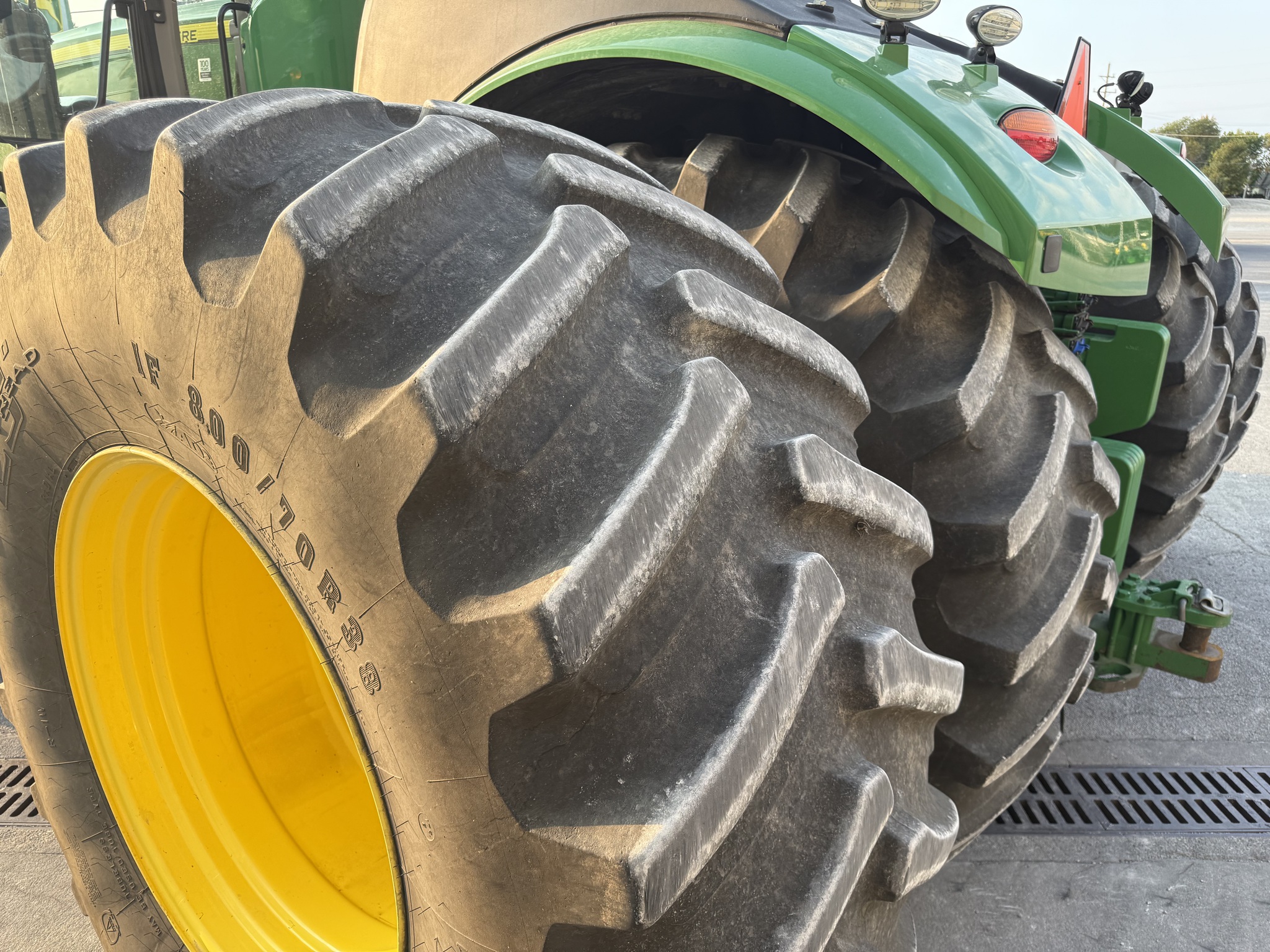  2018 John Deere 9570R at Heritage Tractor in Pontiac, IL