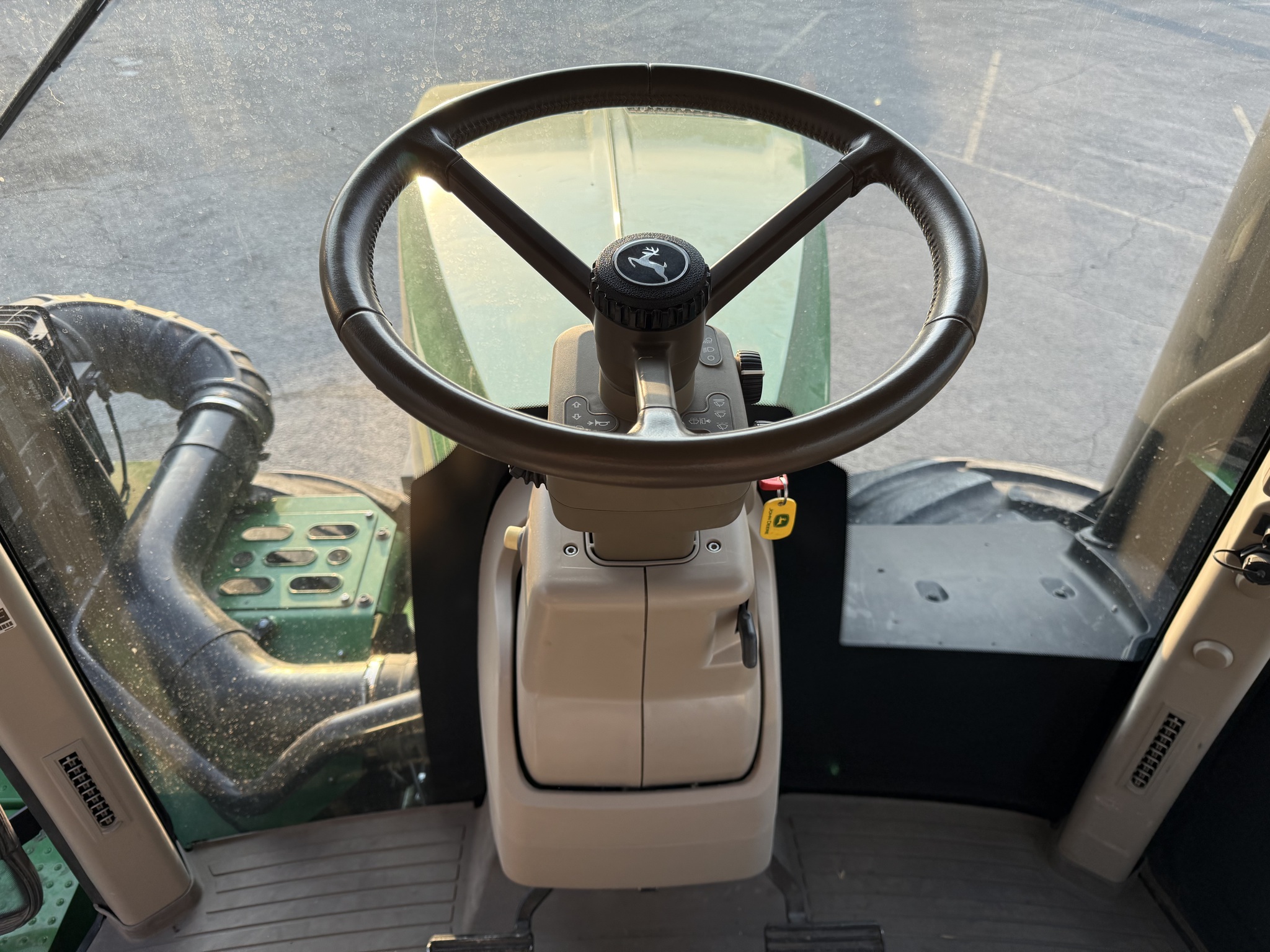  2018 John Deere 9570R at Heritage Tractor in Pontiac, IL