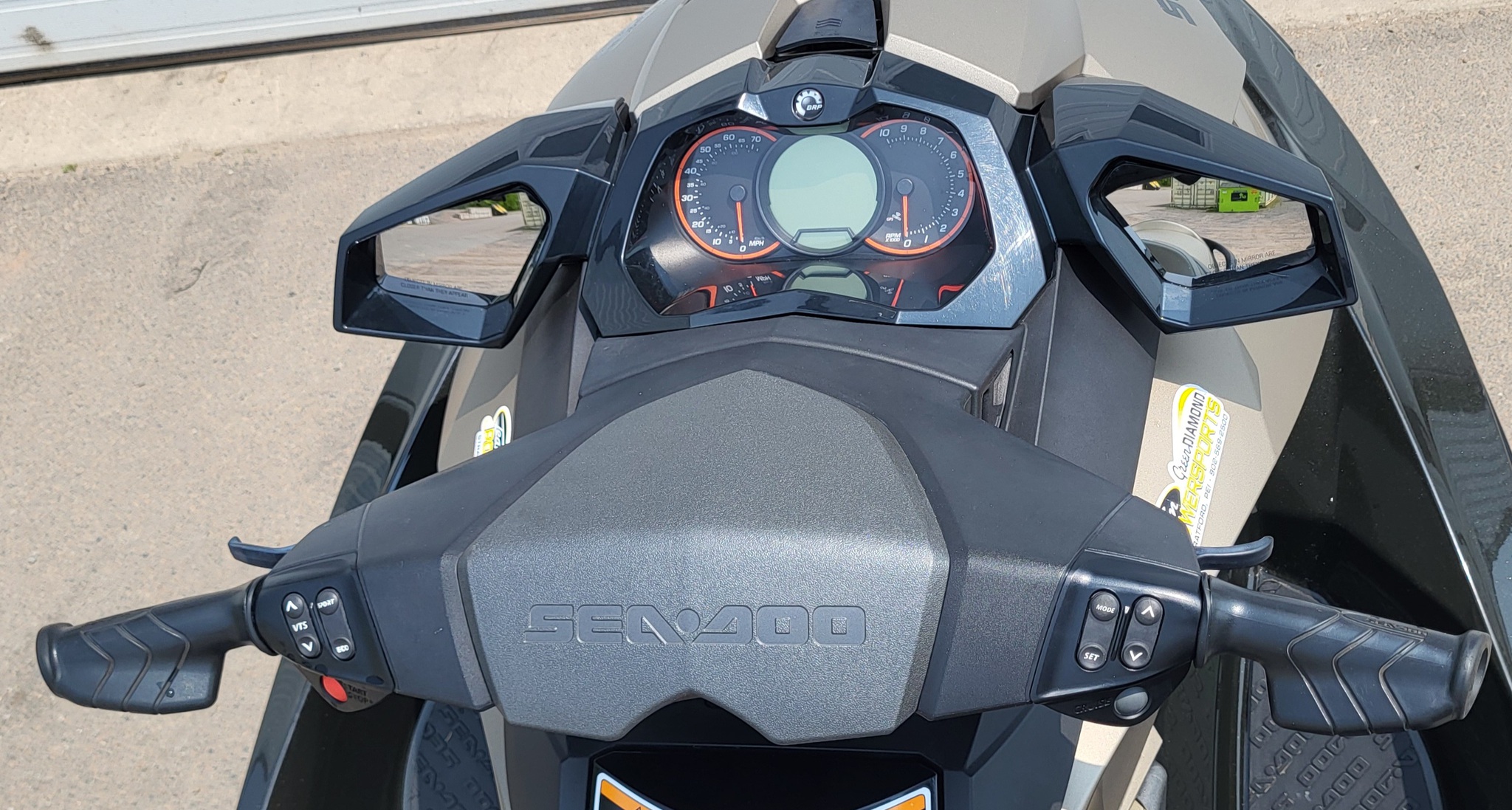 2017 Seadoo GTi 155 Limited Image 7