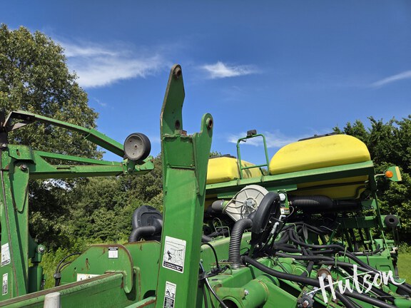 Photo of 2008 John Deere 1790