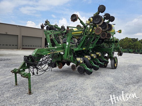 Photo of 2008 John Deere 1790