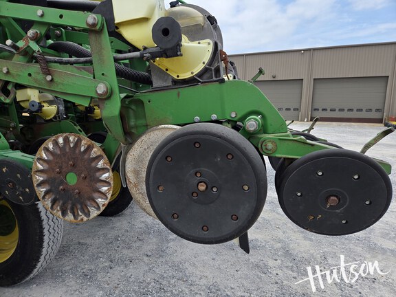 Photo of 2008 John Deere 1790