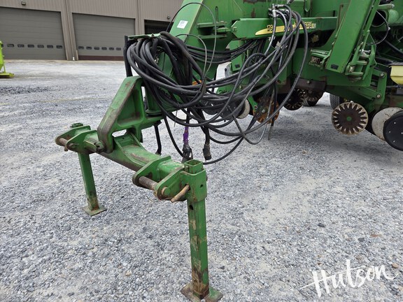 Photo of 2008 John Deere 1790