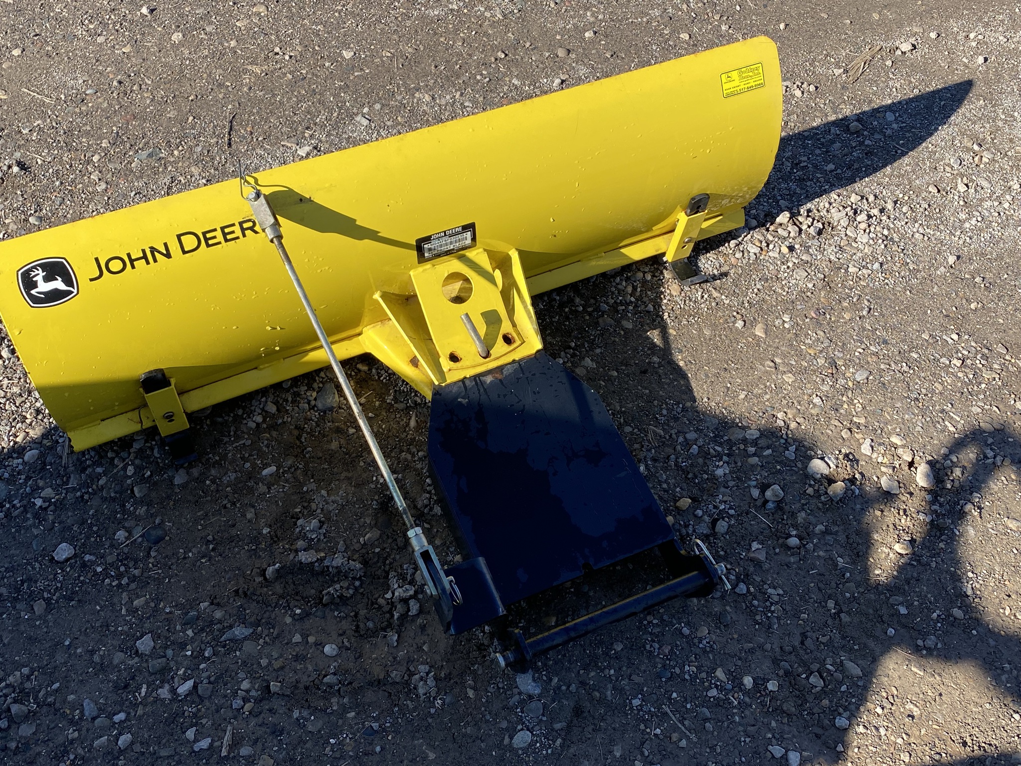 2008 John Deere X300 Image 9