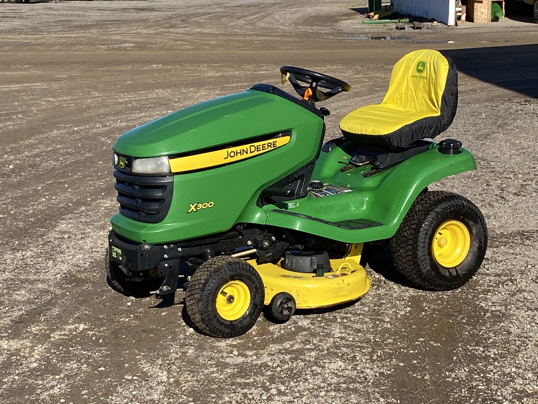 2008 John Deere X300 Image 7