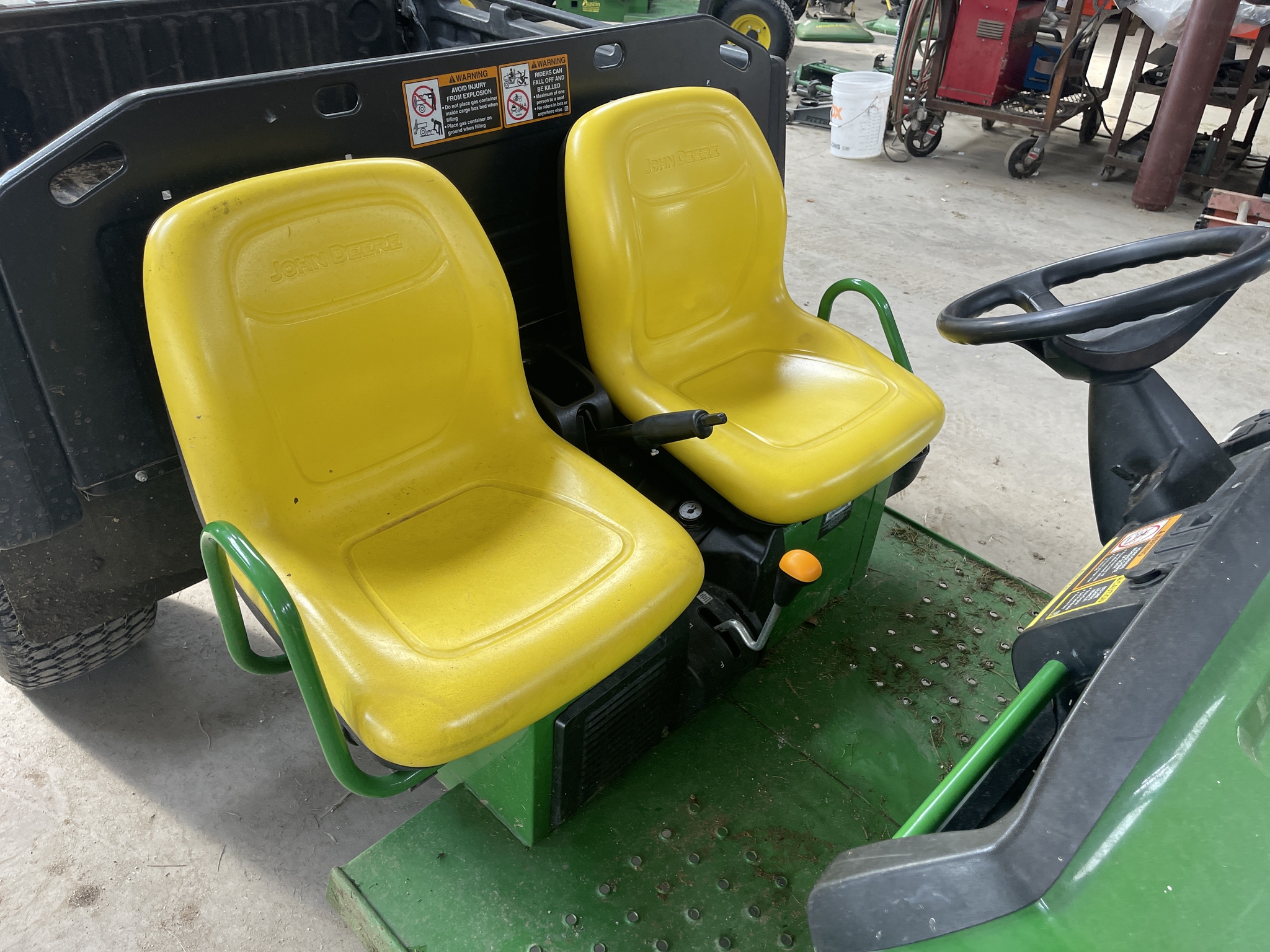 2021 John Deere TX Turf Image 11