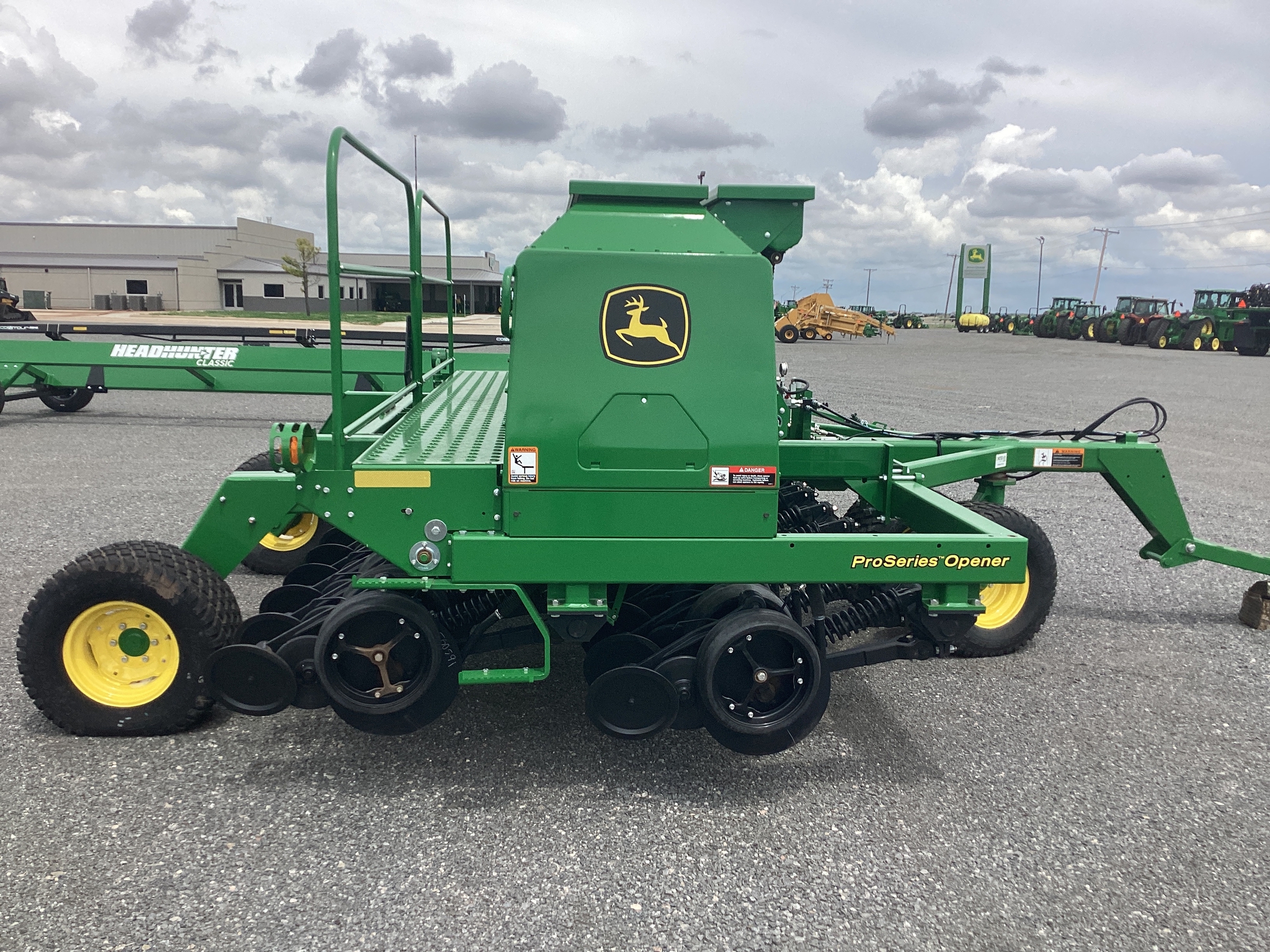 2024 John Deere 1590 Image 5