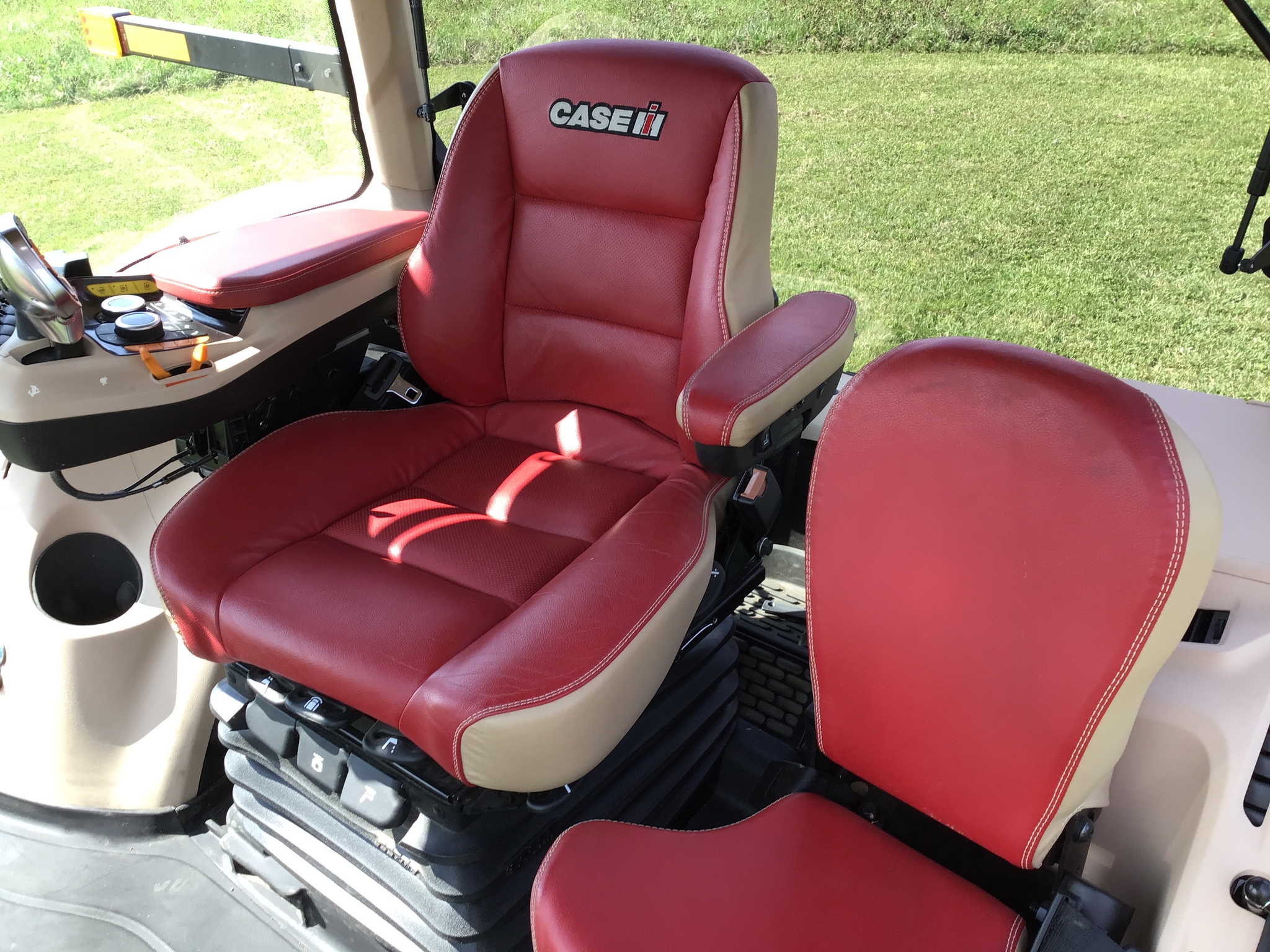 Used 2024 Case IH Magnum 240 CVX AFS Row Crop Tractors at Koenig Equipment in Greensburg, IN - PhotoXL24